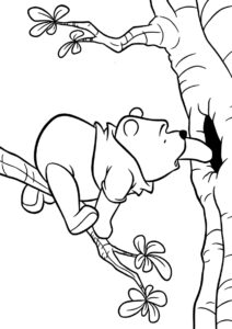 Раскраска Винни Пух на дереве - Винни Пух